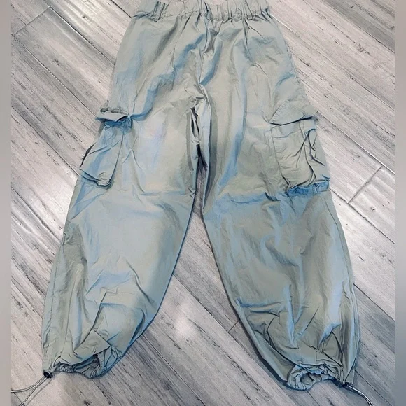 Dazy Cargo Pants - Picture 2 of 9